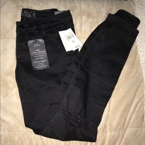 Lucky brand black distressed skinny jeans